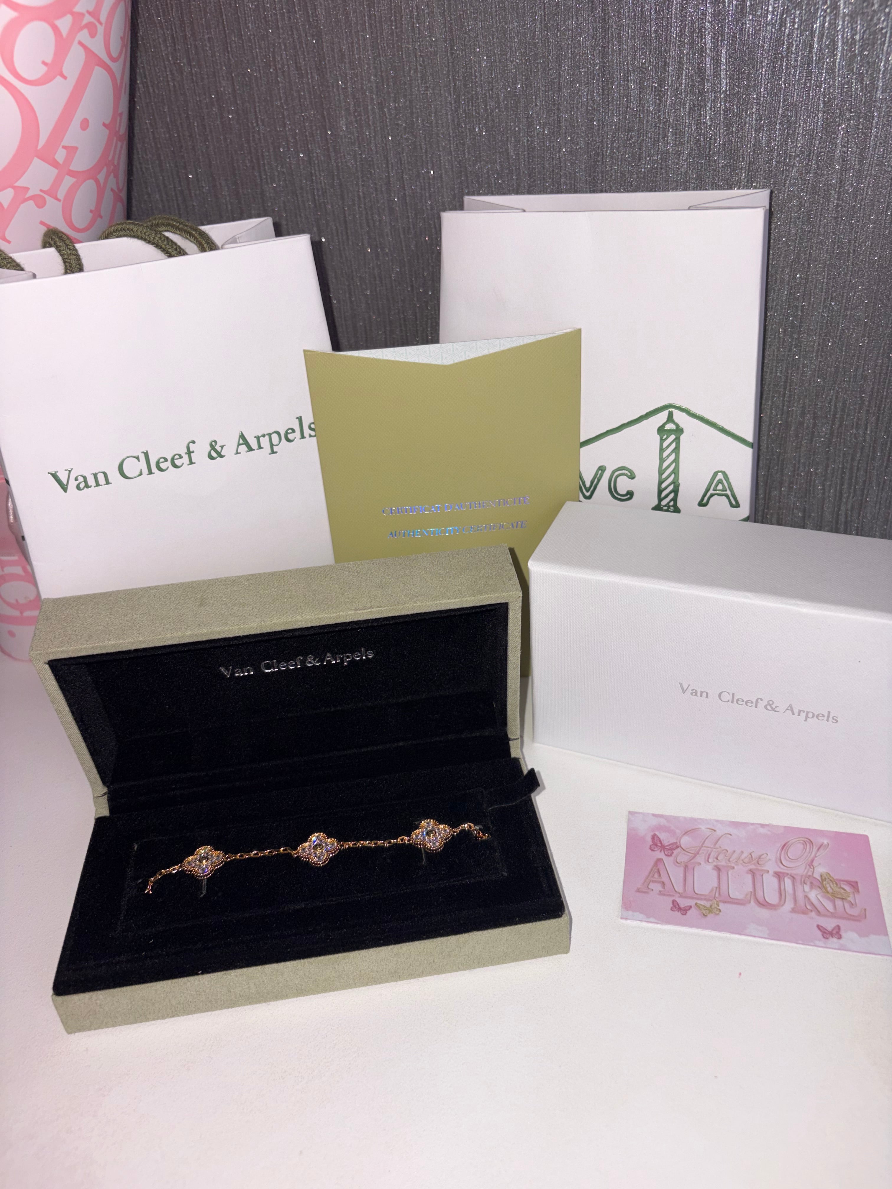 Gold Sparkle VC Bracelet (PRE ORDER)