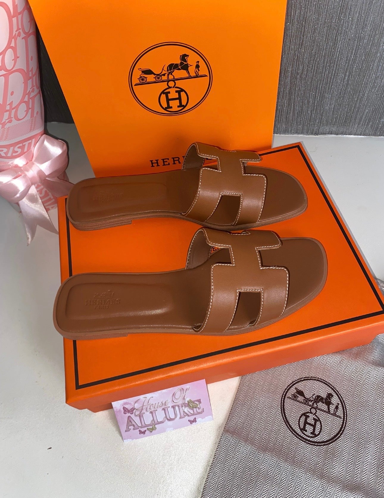 Brown H Slides (PRE ORDER)