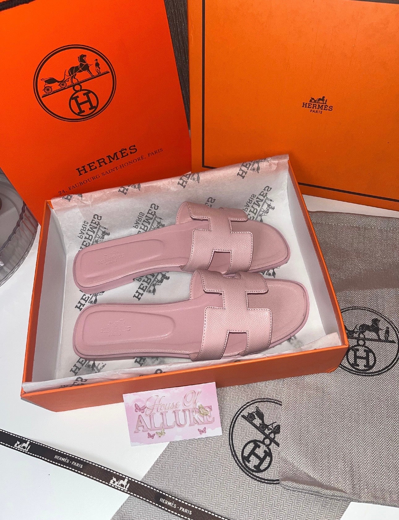 Baby Pink H Slides (PRE ORDER)