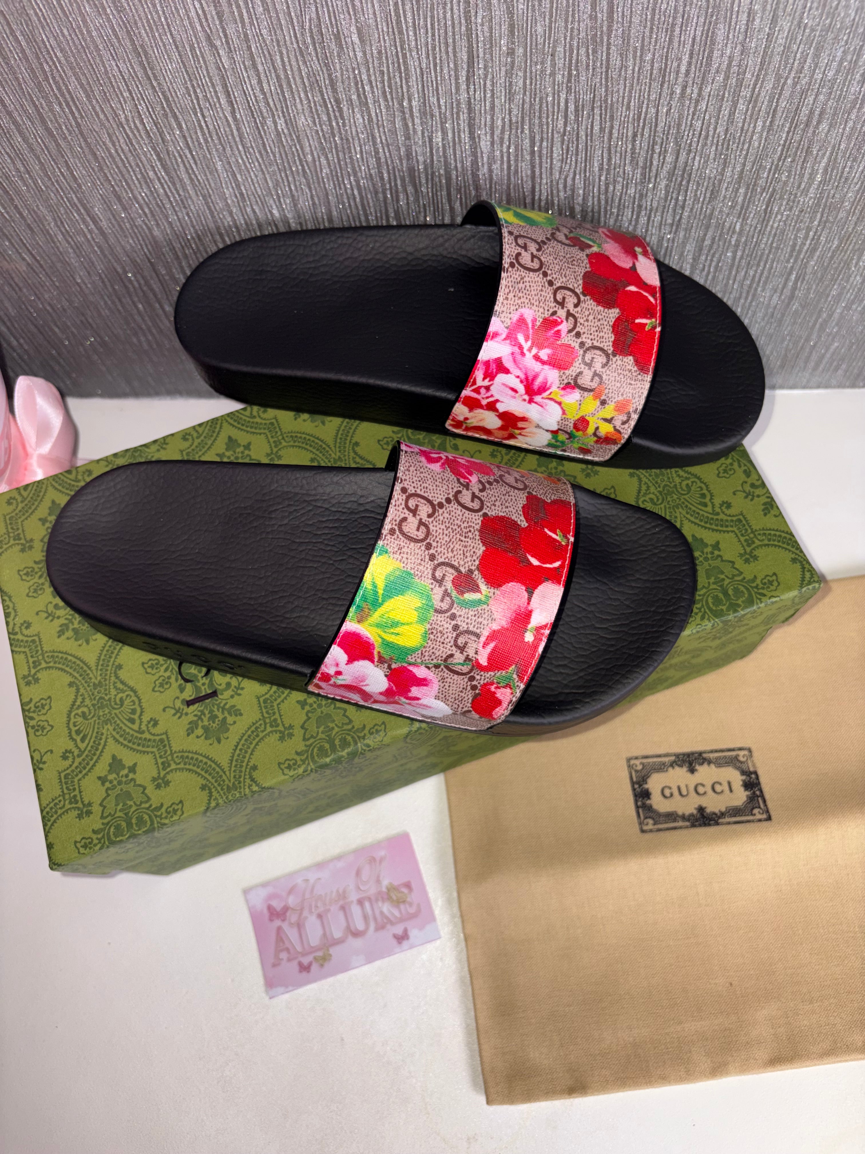 Pink GG Flower Slides (PRE ORDER)