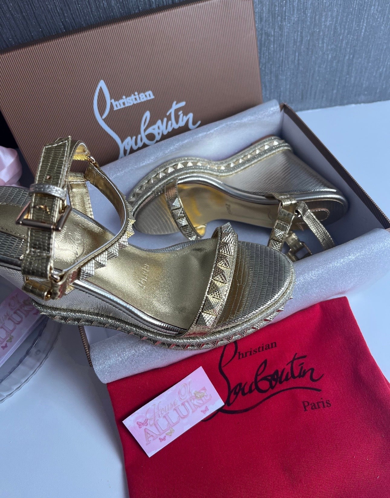 Gold Studded L Wedges (PRE ORDER)
